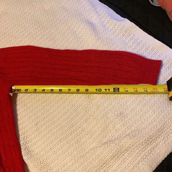 Hanil V-neck sweater, red - Picture 12 of 16